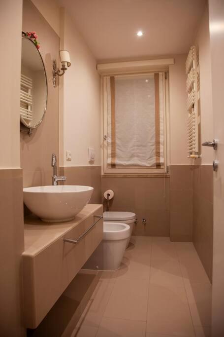 Roma, Gemelli Casa Eleganza, Resort Modernista Buitenkant foto
